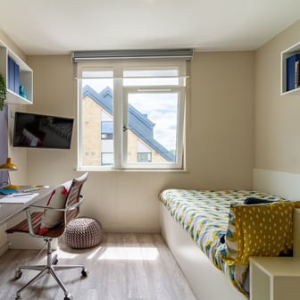 Gold Studio - Image 1